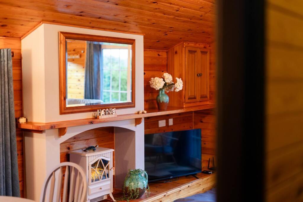 Rural Log Cabin In Snowdonia Near Coed Y Brenin By Seren Short Stays Ffestiniog Exterior foto